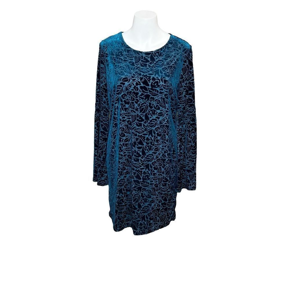 Adrienne Vittadini teal velvet bell sleeve dress size M